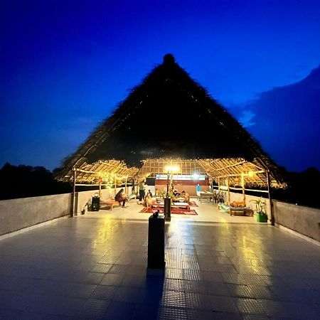 Woodpacker Hostel Auroville Pondicherry Экстерьер фото