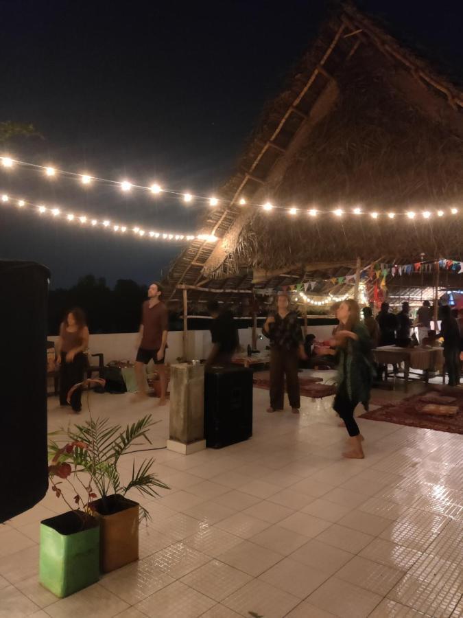 Woodpacker Hostel Auroville Pondicherry Экстерьер фото